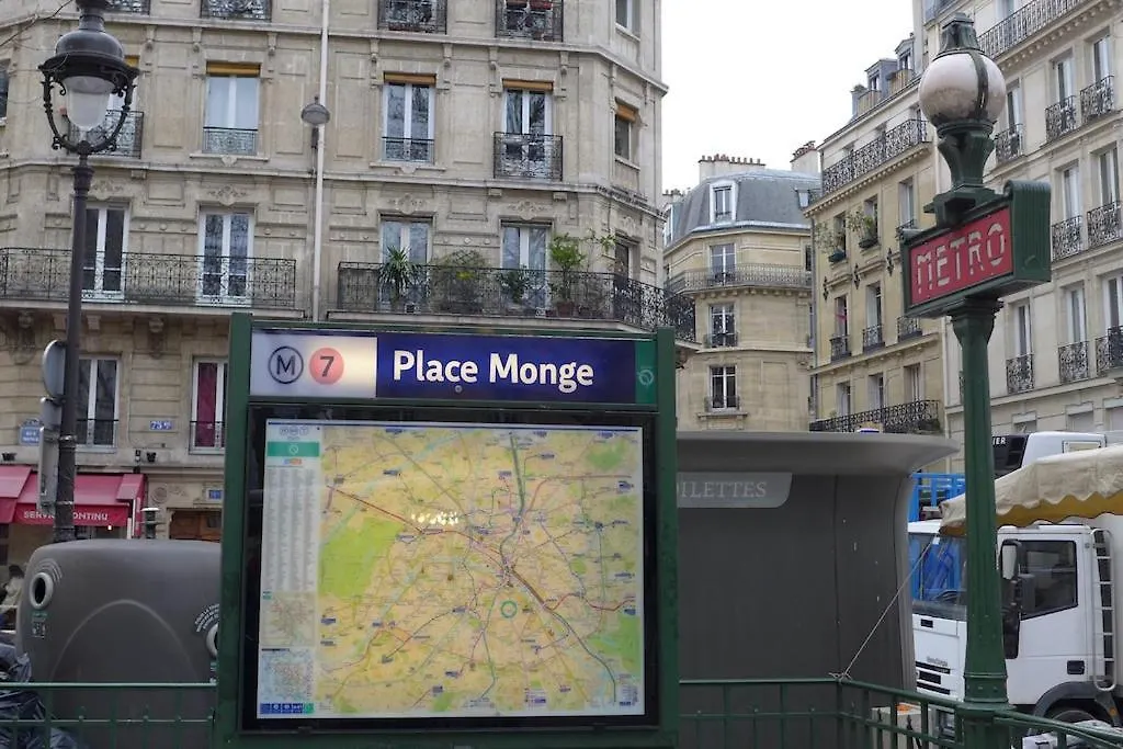 Appartement Luxe En Plein Coeur De Paris Notre Dame Pantheon 0*,  Frankrike